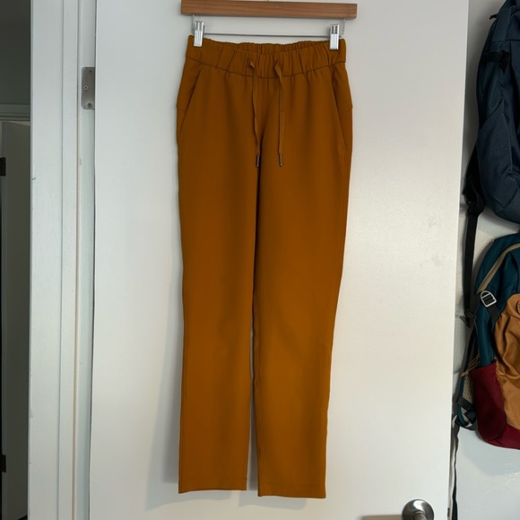 Lululemon On the Fly Pant-Fools Gold - Picture 2 of 4
